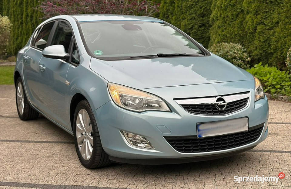 Opel Astra Opel Astra J 16i 115 MPI 5Drzwi Ładna Wrocław