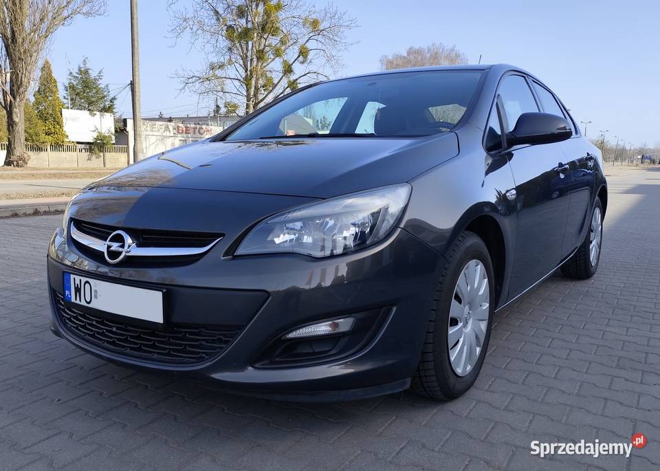 OPEL ASTRA 16 115 benzyna Salon Polska Ostrołęka sprzedam