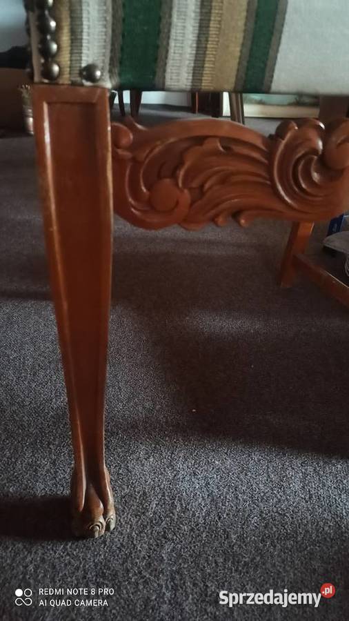 Piękne stare z jasnego drewna krzesło Tapicerka pomorskie Gdańsk