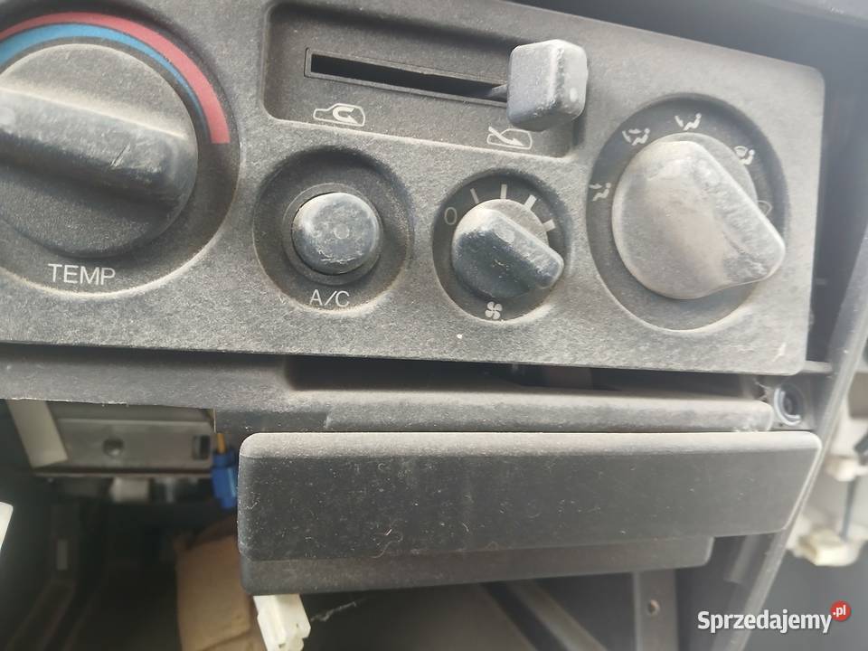 Kompletna klimatyzacja Opel monterey 31 isuzu