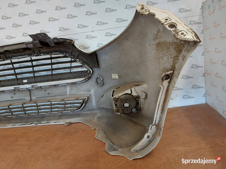 FORD FIESTA MK7 LIFT zderzak przód C1BB17757 Zderzaki świętokrzyskie Kielce