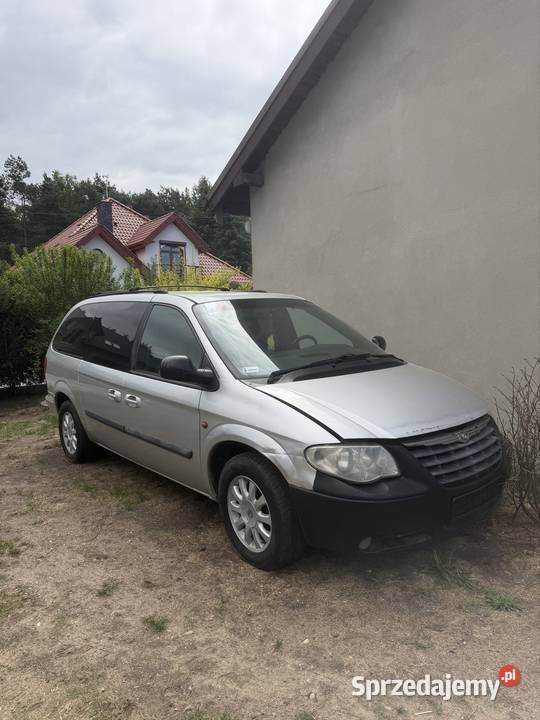 Chrysler Grand Voyager nieuszkodzony