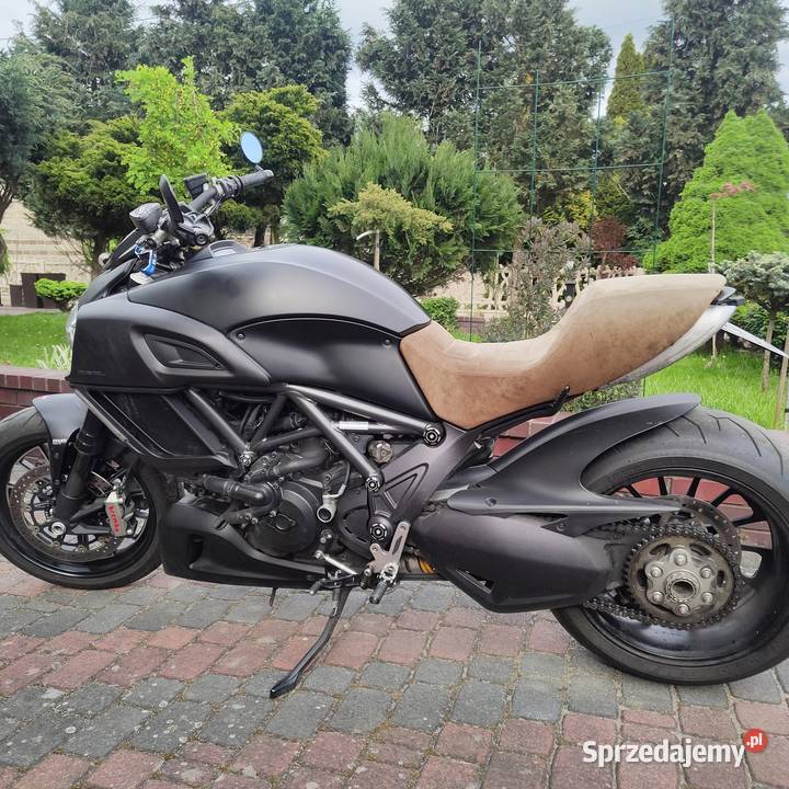 Sprzedam Ducati Diavel 2019r IDEALNY STAN Częstochowa