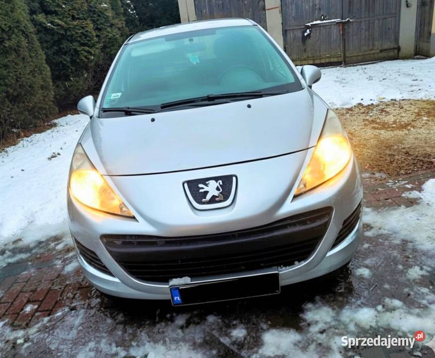 PEUGEOT 207 14 benzyna 732011 LiFT Salon 5d Radomsko