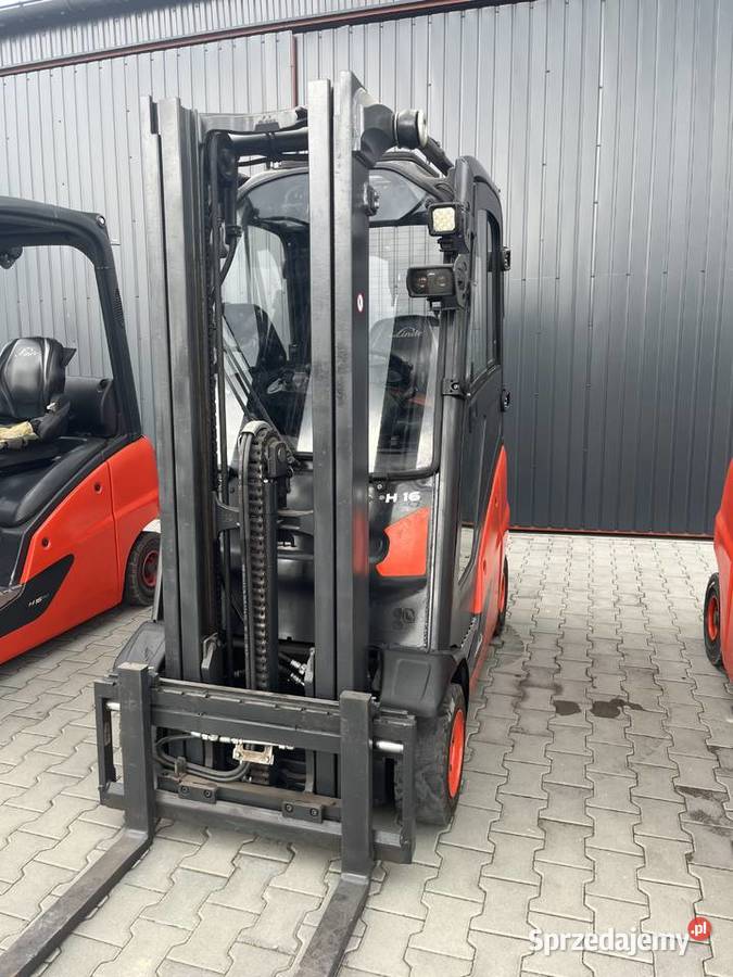 Wózek widłowy Linde H16 niski przebieg Józefów nad Wisłą