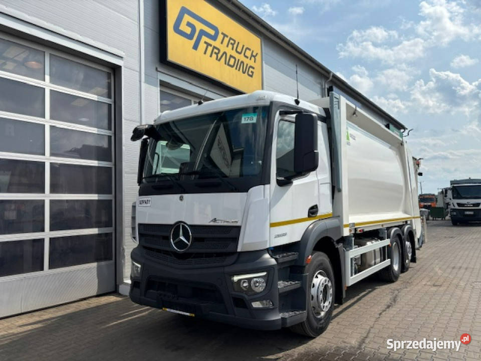śmieciarki Mercedes Actros Actros zabudowa Sokołów