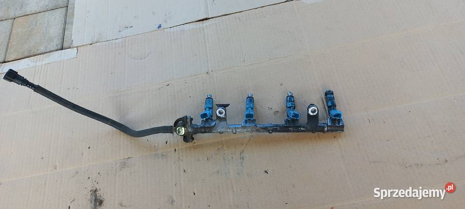 listwa wtryskowa komplet wtryskiwaczy Toyota