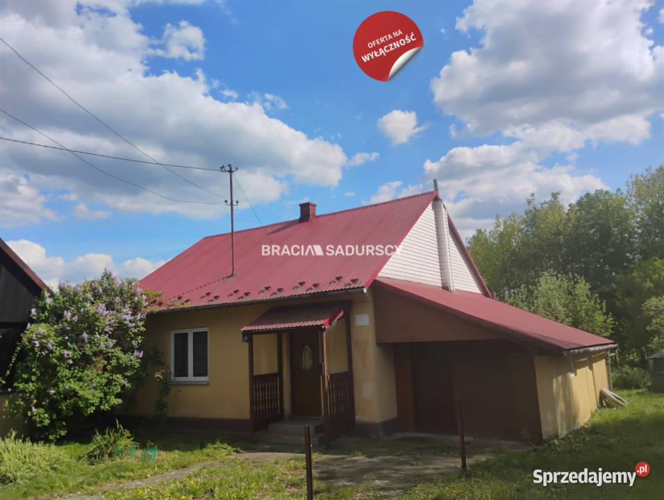 sprzedaży domu wolnostojącego Kłokoczyn 755m2 1800m2