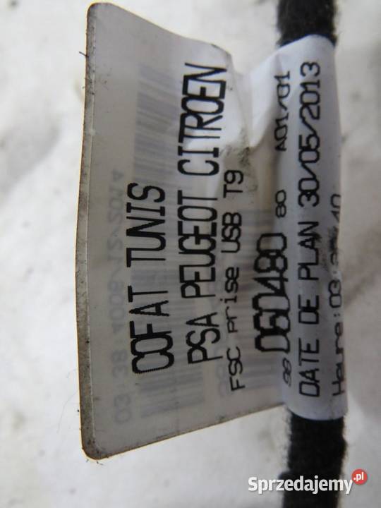 GNIAZDO USB PEUGEOT 308 T9 9806048080