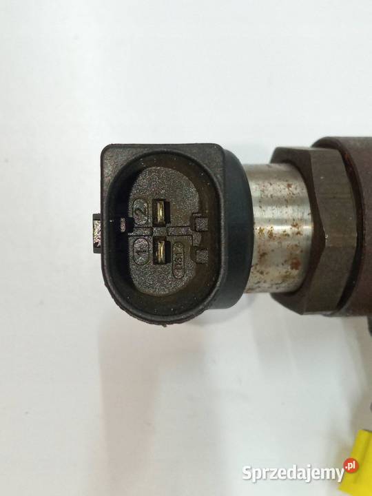 WTRYSKIWACZ 8200842205 15 DCI Nissan Tiida I