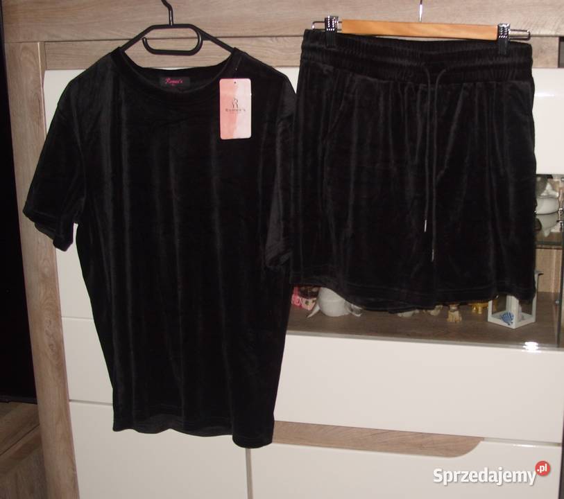 Świetny wygodny welurowy dres ROMEES r LXL Rawicz