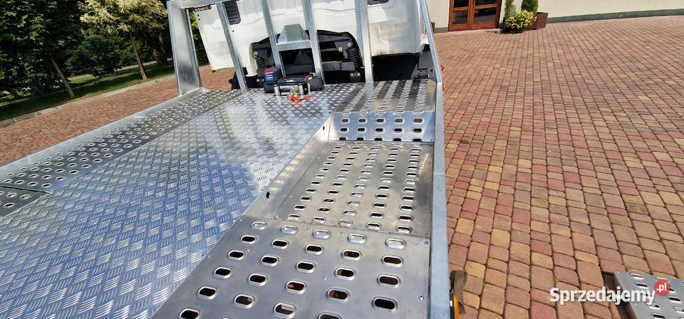 Zabudowa Laweta Autolaweta Pomoc Drogowa Najazd ciężarowe świętokrzyskie Kielce