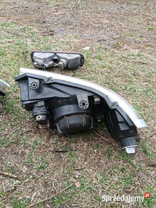 Lampy Land Rover Freelander Oryginalne EU Lampy przednie Poniec