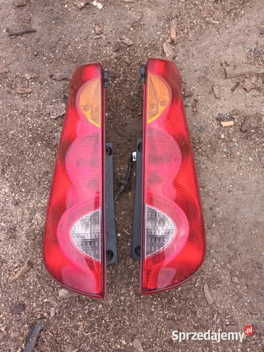 Lampy nissan note E11 osobowe śląskie Katowice sprzedam