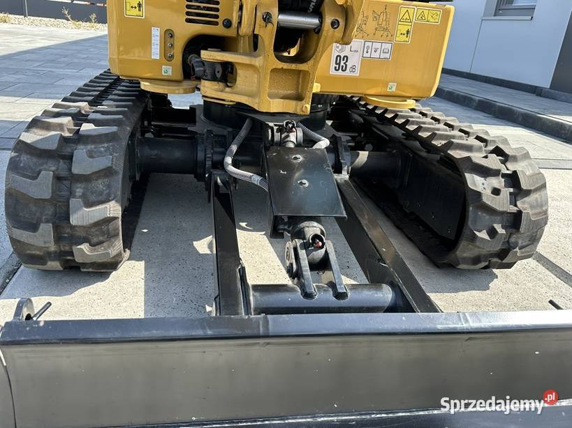 FABRYCZNIE NOWA MINIKOPARKA CATERPILLAR 3018 sprzedam