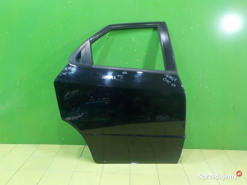 HONDA CIVIC VIII UFO 06r HB 5D drzwi prawe tyl osobowe sprzedam