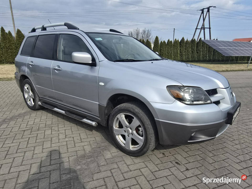 Mitsubishi Outlander 24benz 4x4Napęd benzyna Kutno