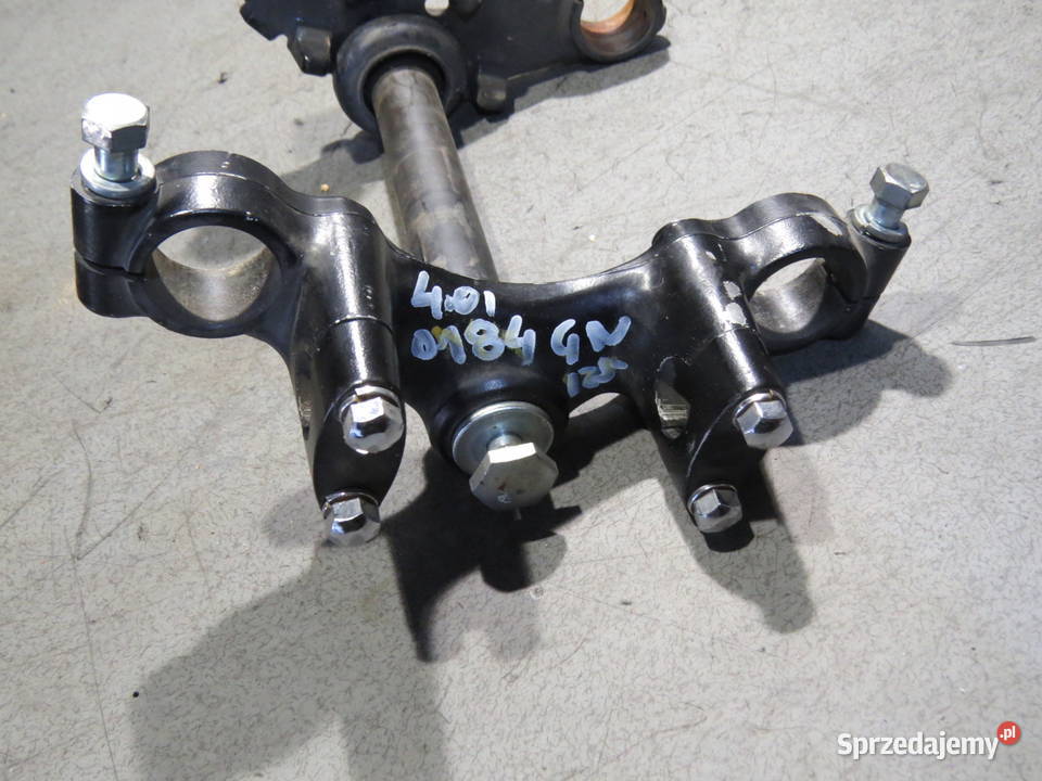 SUZUKI GN 125 GN125 PÓŁKA półki zawiesznia górna sprzedam