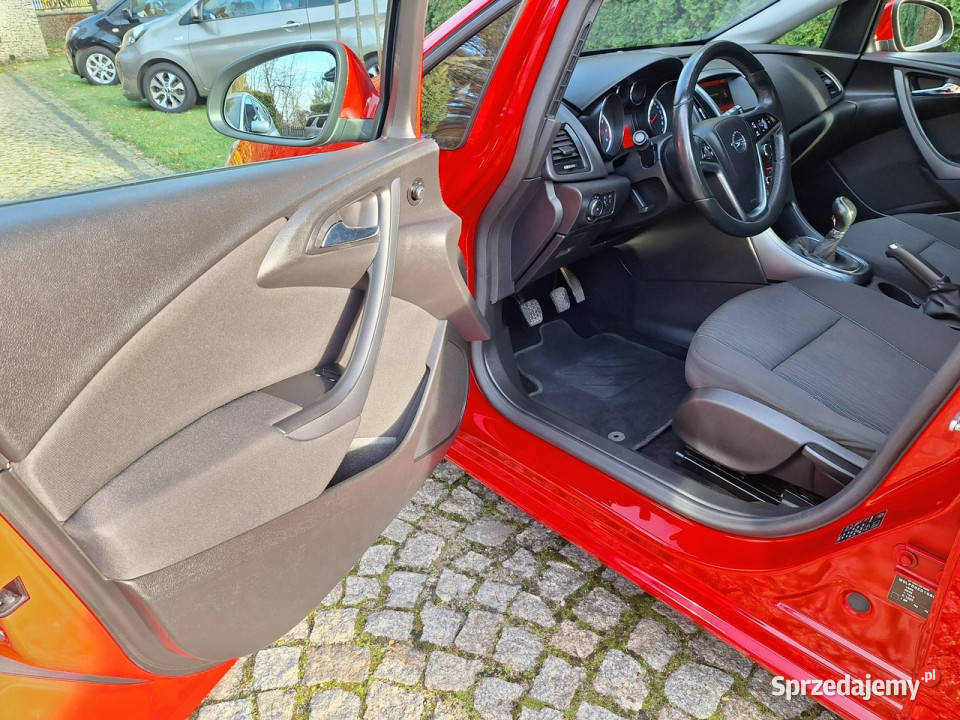 Opel Astra Sport Tourer 16 Selection J 20092019 benzyna Siewierz