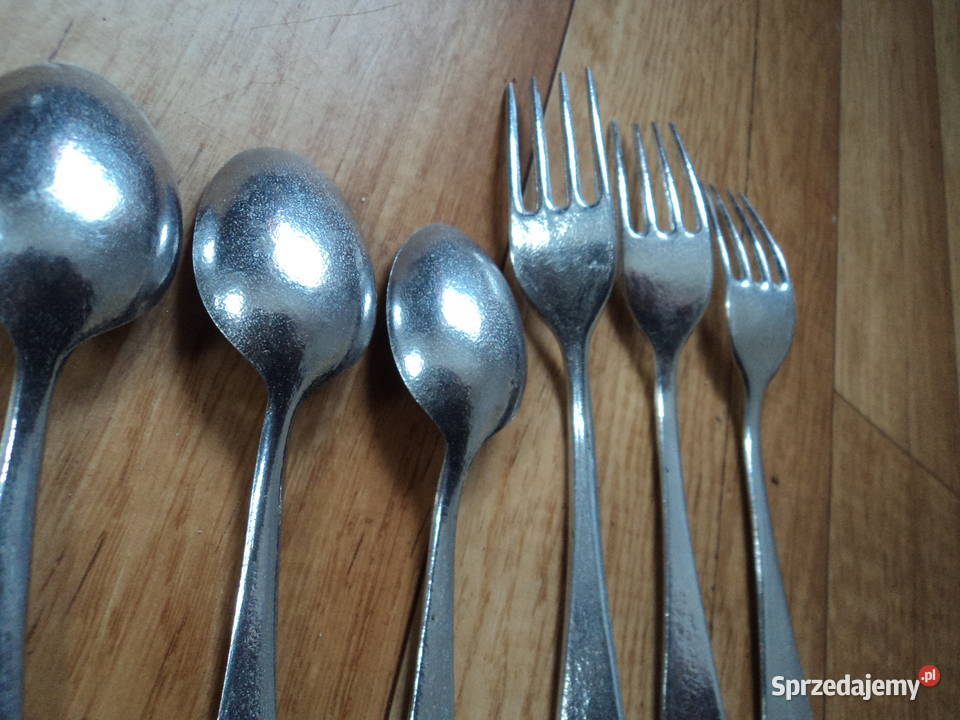 PRL aluminiowe sztućce nieużywane Nowy Sącz