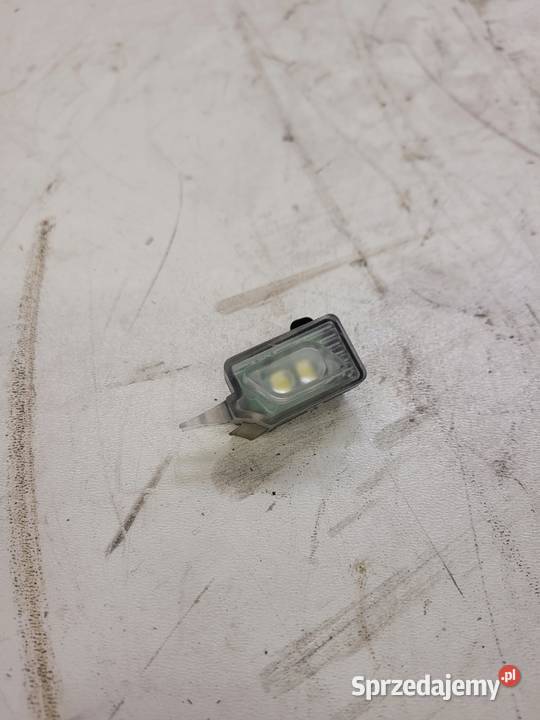 LAMPKA PROJEKTOR LED KLAMKI AUDI A4 B9 A5 8W A5 Przystajń sprzedam