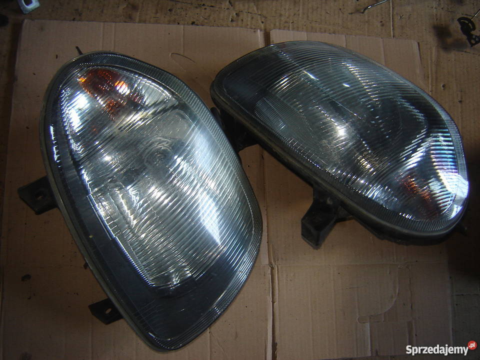 Thalia 98r lampa przód przednia prawa EU Strzelce Krajeńskie