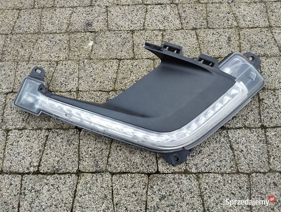 Lampa Peugeot 308 lewy przód DRL do jazdy Motoryzacja Kamieniec