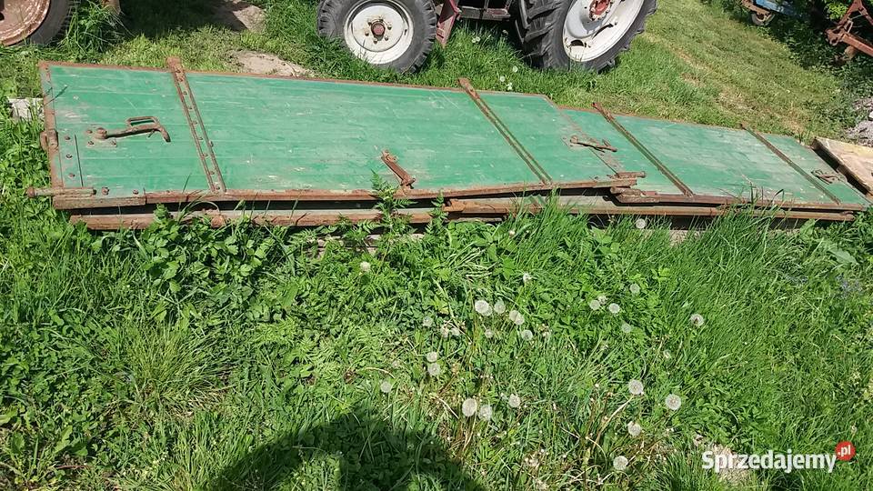 Boki do przyczepy nieuszkodzony