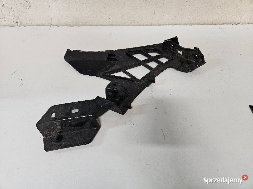 MERCEDES W177 ŚLIZG PRAWY ZDERZAKA PRZÓD Międzychód