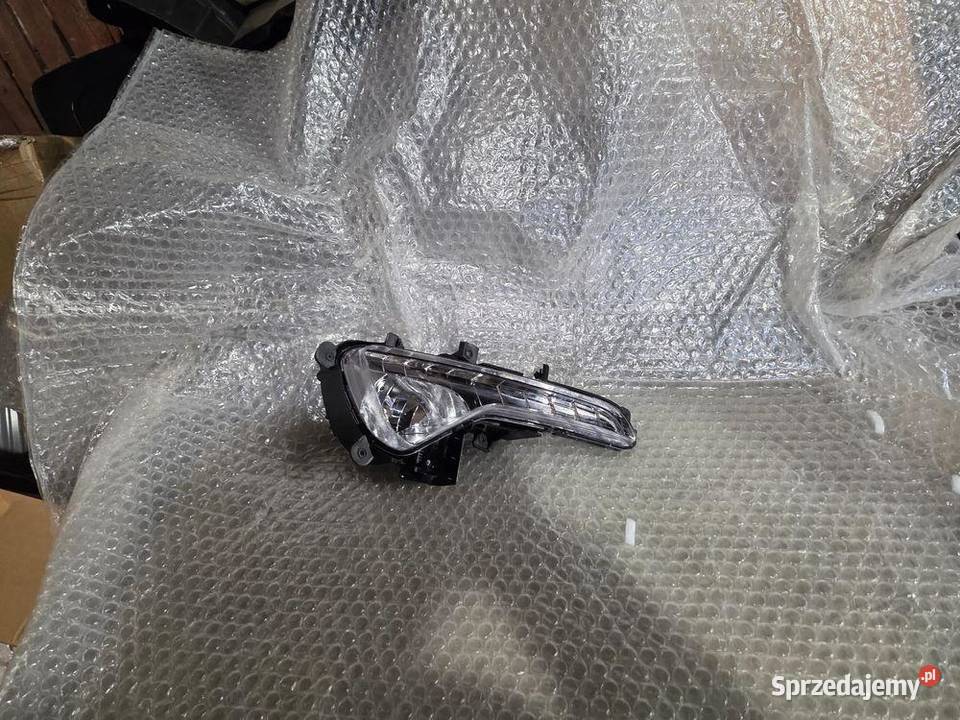 Halogen prawy Kia Sportage III 922023W100 Światła do jazdy dziennej DRL