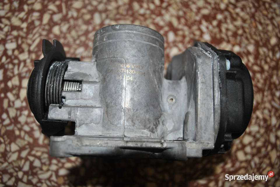 Przepustnica Golf 4 14 LUPO POLO 3 AROSA CORDOBA osobowe Przepustnice Poręba