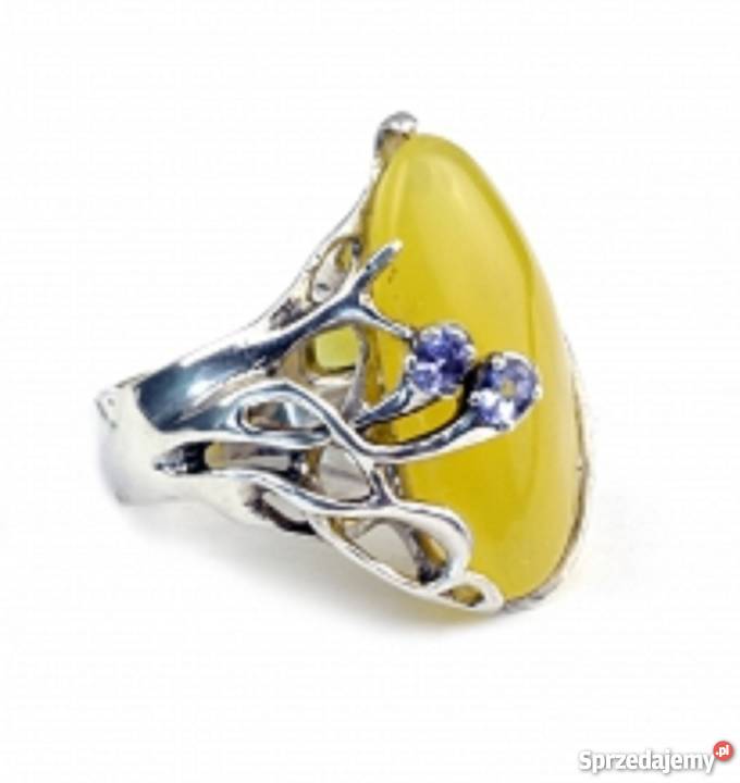 Srebny pierścionek z bursztynem pomorskie