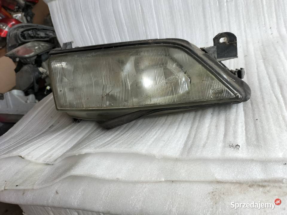 lampa przód przednia prawa OPEL VECTRA B lubelskie Kamień-Kolonia sprzedam