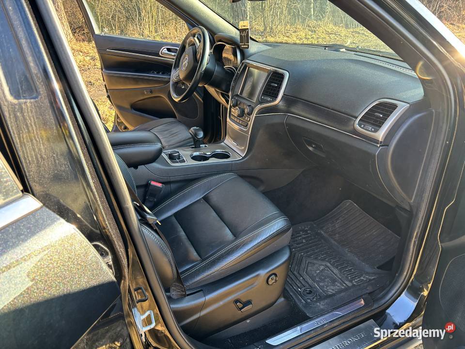 Jeep Grand Cherokee WK2 36 280KM śląskie