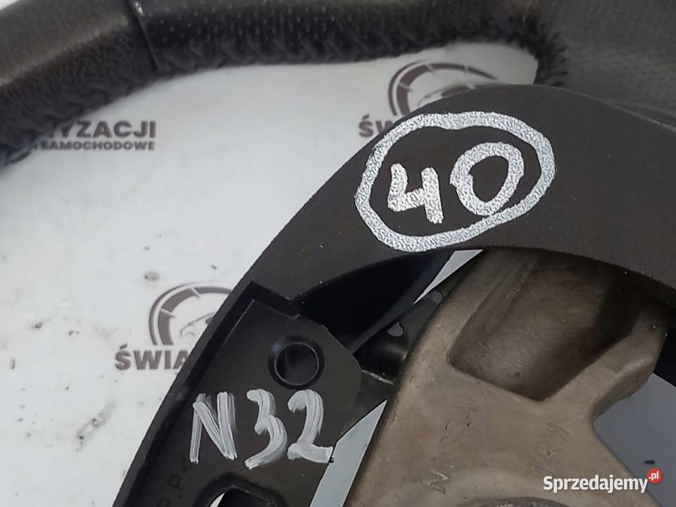 NISSAN JUKE I LIFT 15r kierownica skórzana Wyposażenie wnętrza Kielce sprzedam