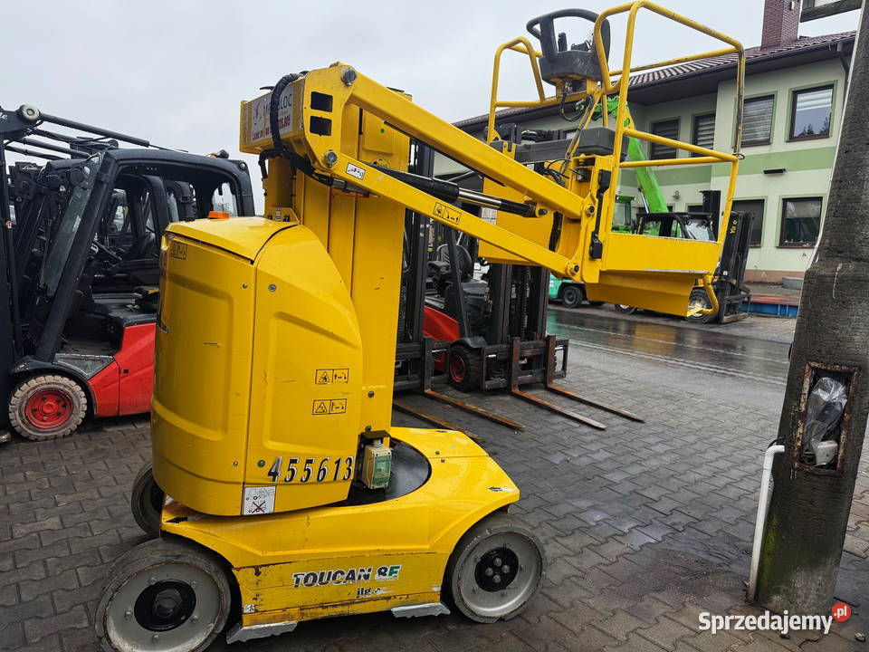 zwyżka podnośnik słupowy obrotowy JLG TOUCAN 8E Działoszyn