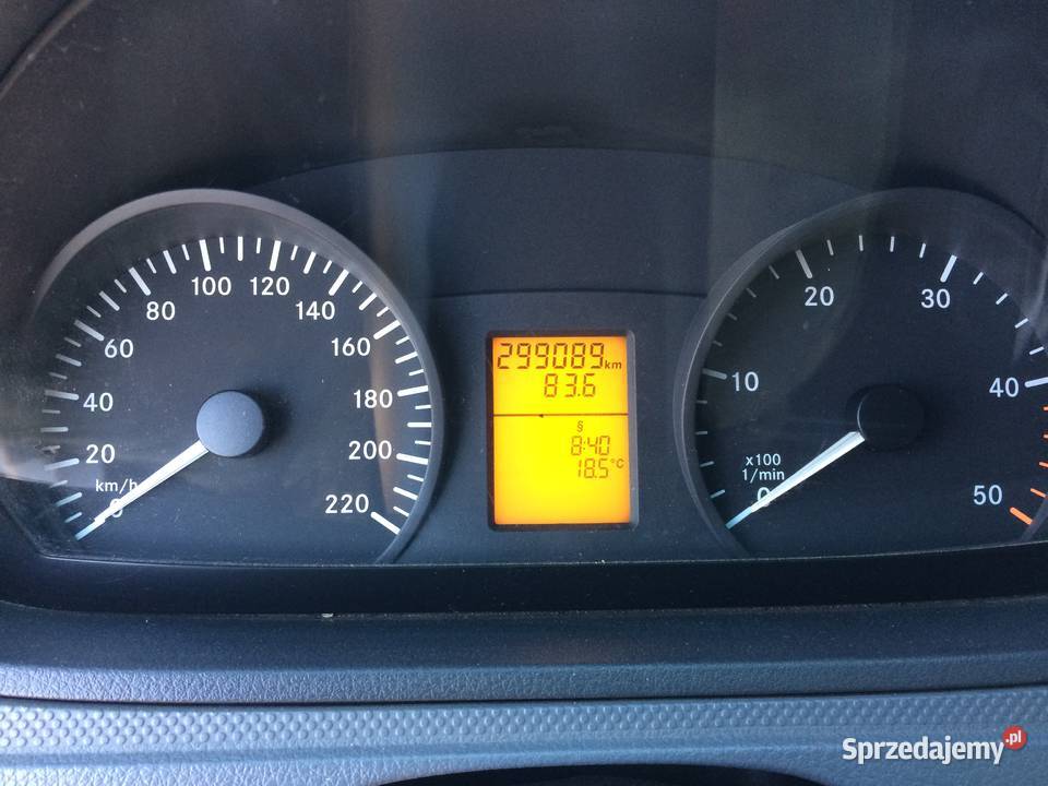 Mercedes Benz Vito 111CDI Długi Drzwi Hak Klima Motoryzacja lubuskie Maszewo