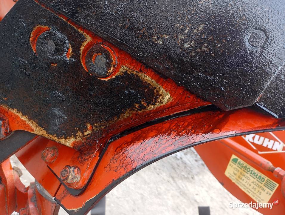Pług obrotowy Kuhn Master 102 czteroskibowy nowy Kuhn Radom sprzedam