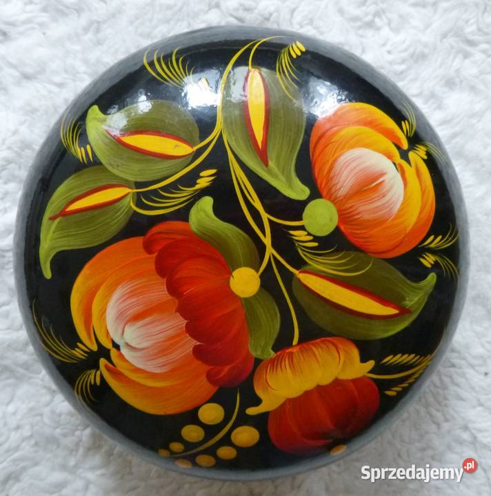 Okrągła drewniana szkatułka w kwiaty Warszawa