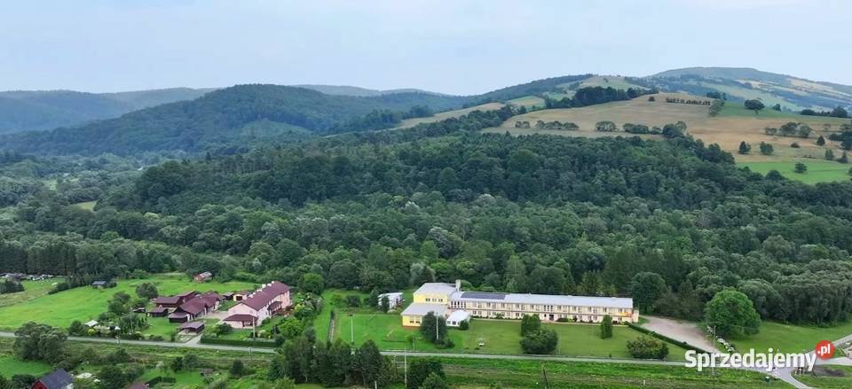 Ośrodek wypoczynkowy 1100m2 w Biszczadach Rzepedź sprzedam