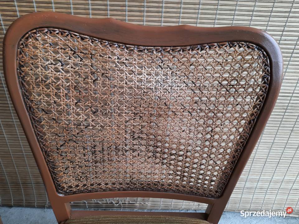 komplet krzeseł 4 sztuki 558 Byczyna sprzedam