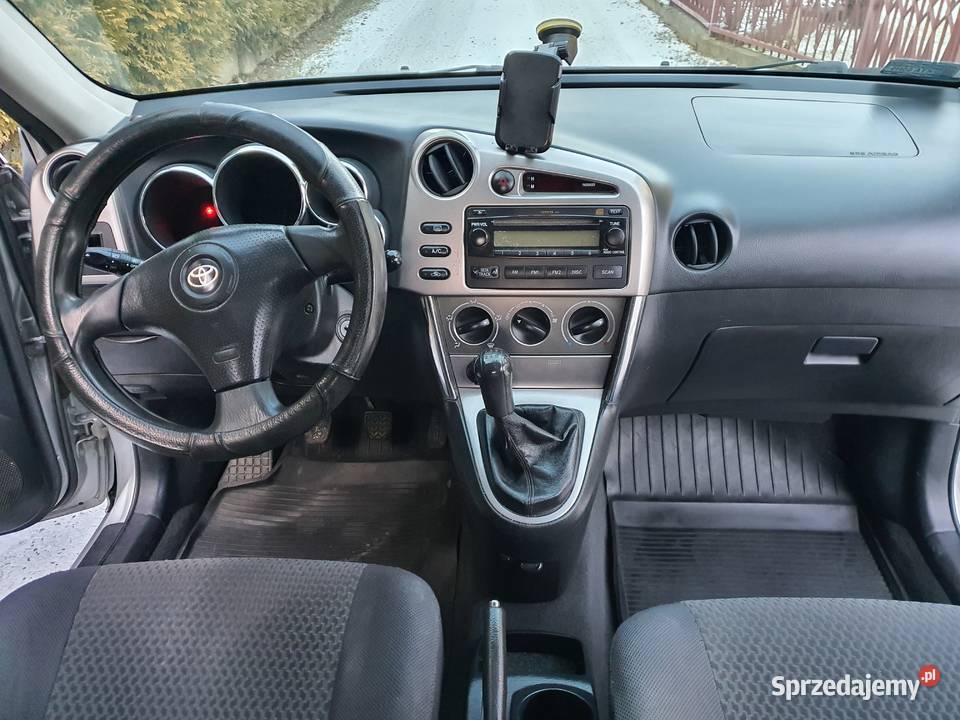 TOYOTA MATRIX 18 BENZYNA 2005 Zarejestrowany w Polsce małopolskie Łęg Tarnowski sprzedam