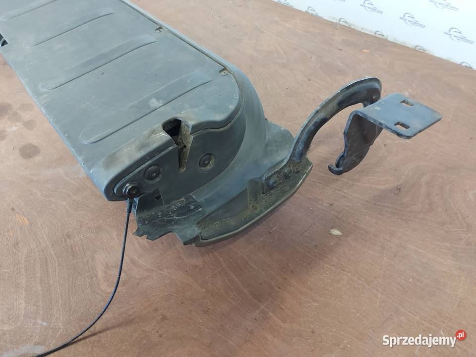 PEUGEOT 3008 I blenda klapy bagażnika 9684852280 Karoseria Kielce sprzedam