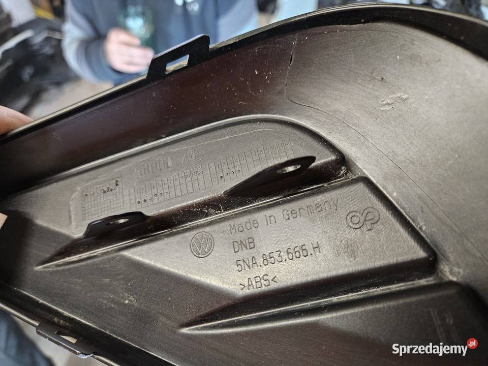 VW TIGUAN II LIFT 5NA KRATKA LISTWA PRAWA Międzychód