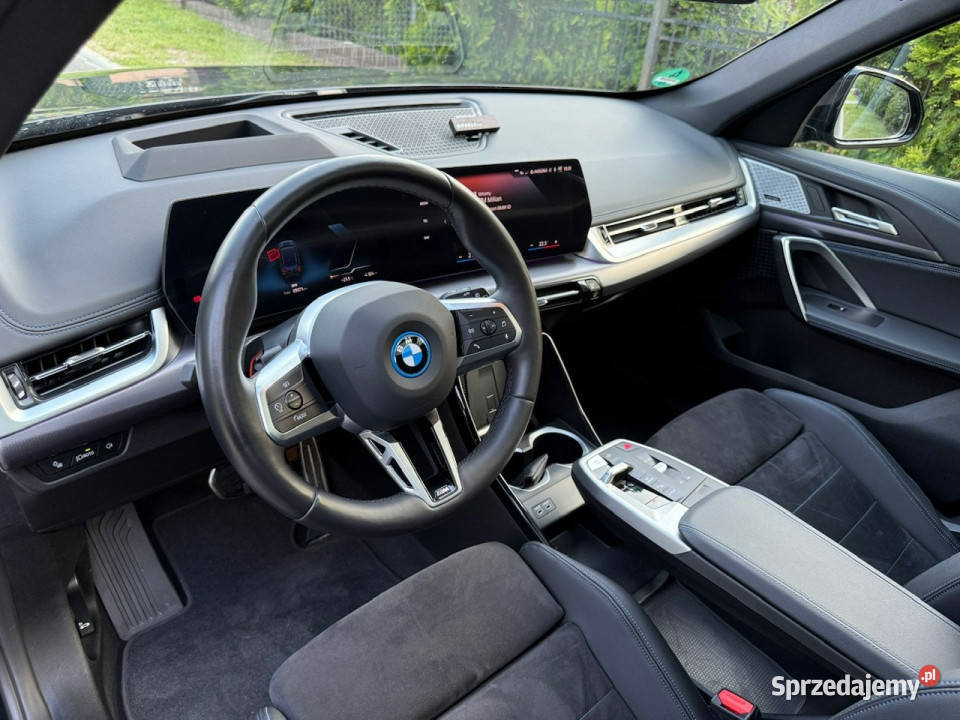 BMW iX1 iX1 xDrive30 313 MSport HK Panorama wielofunkcyjna kierownica Syców