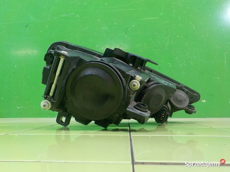 AUDI A3 8V III 14 TFSI 14r HB 5D lampa lewa osobowe Suków