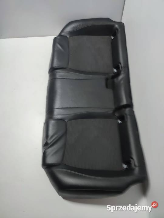 Kanapa tylna panele drzwi Mercedes w177 Zduny