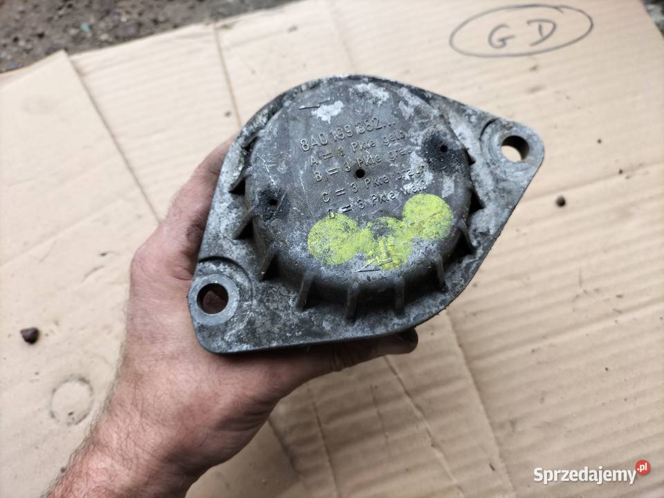 AUDI 80 B3 B4 A6 C4 KOMBI AVANT PODUSZKA SILNIKA Kamień-Kolonia sprzedam