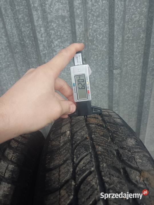 2 Koła r13 4x100 Zima Sava 15580 2017r 62mm Pawliczka