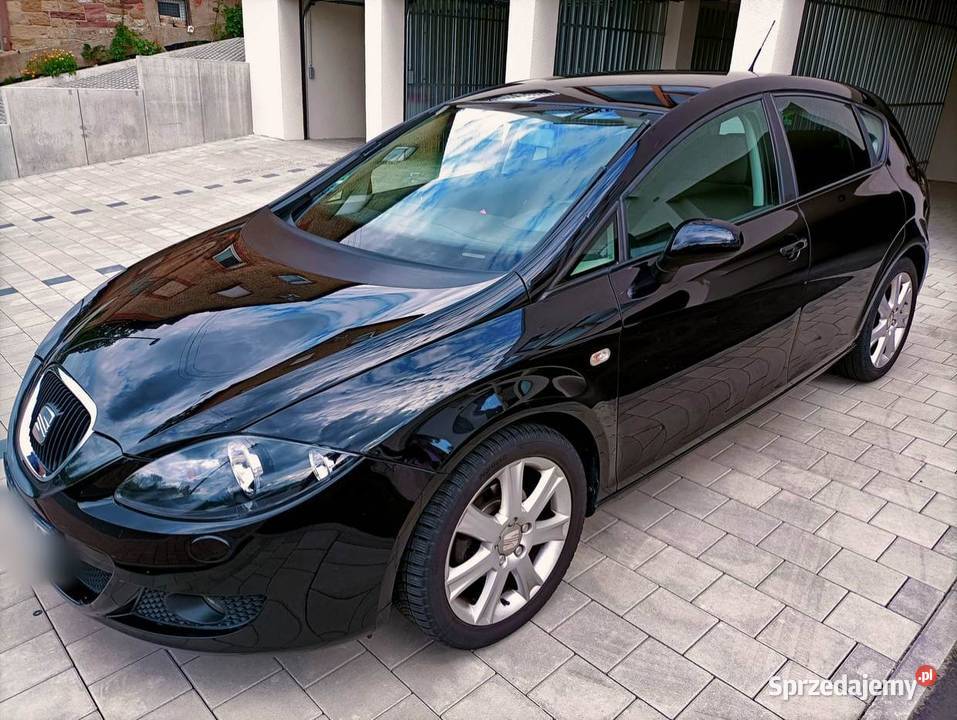 SEAT LEON 16 MPI gaz LPG 2009r Tempomat garażowany Tarnowskie Góry